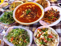 -六福烧烤酒馆(秦隆步行街店)