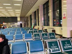 -凯旋公路客运站