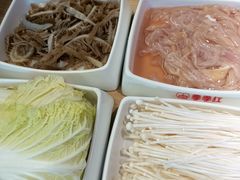 -季季红火锅(柳州城中万达二店)