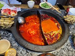 鸳鸯锅-蜀大侠火锅(建设路第五大道店)