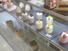-焙丽拾光(麦凯乐直营店)