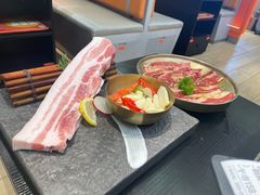 -轻烧烤肉(光谷步行街店)