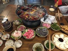 -白乐天毛肚火锅馆(南滨路店)