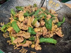 -费大厨辣椒炒肉(黄兴中心广场店)
