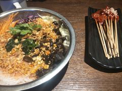 小味一绝-喝丢一只鞋辣炒海鲜小烧烤(三八广场店)