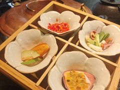 -菌自由丨野生菌火锅特色庭院餐厅(丽江古城店)