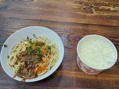 红油热干面-小秋水饺(大成路总店)