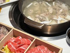 -喃喃椰·糟粕醋·椰子鸡火锅(七堡花园店)