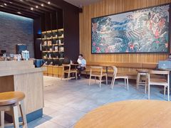 大堂-星巴克(苏州昆山花桥游站店)