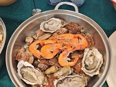 -今鲜源酒店·海鲜锅贴青岛菜(新湛路店)