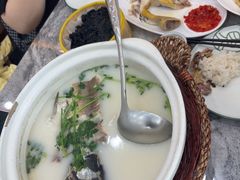 -紫藤园·天目湖大鱼头(南山竹海店)