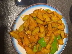 -靠山屯东北农家菜(八龙桥雅苑店)