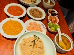 -裕兴记•蟹黄面馆(人民广场店)