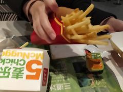 -麦当劳(新达汇三林店)
