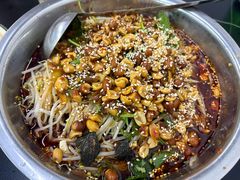 -周良天山牛杂城(天山路总店)