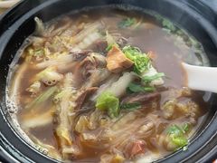 -闫家驴肉老店(华电一校店)