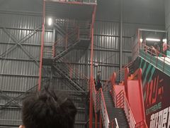 -极限PLAY运动娱乐新世界·团建派对潮玩休闲馆·室内蹦极高空游乐园