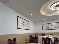 -品香菜馆(旗峰路中侨大厦店)