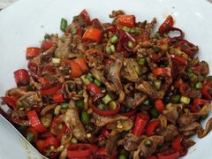 酸辣鸡杂-三湘四水正宗湘菜(君峰路店)