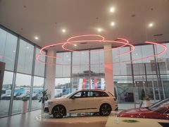 -广州南菱奥申奥迪4S店(白云店)