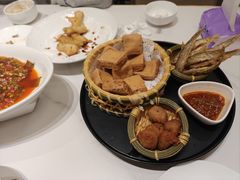 -湖锦酒楼·32年地道湖北菜(光谷店)