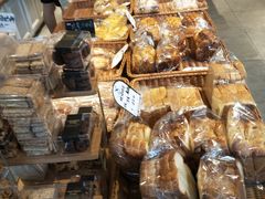 -玥儿弯弯手作烘焙(中海国际社区御城店)