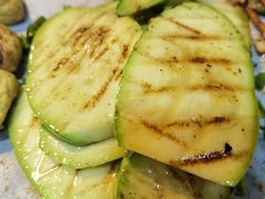 三月瓜-云南建水鸡脚王烧烤(商贸路店)
