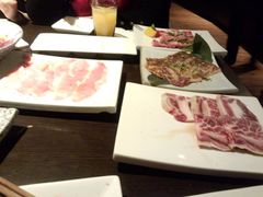 -金柚子韩国烤肉(威宁路店)