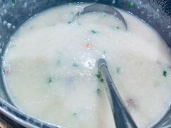 新鲜猪杂粥-南记食粥坊·宵夜大排档(莲花总店)