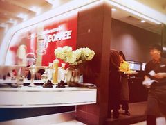 -必胜客(WOW中心城店)