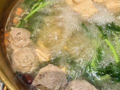 -潮汕三宝鲜牛肉火锅