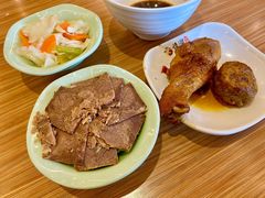 -顺溜·手工刀削面·黑金店(铜锣湾店)