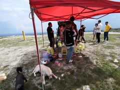 -贵州云顶草原民族风情园