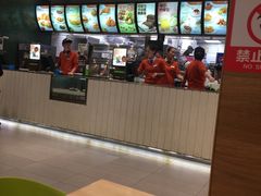 -德克士(虹桥火车站店)