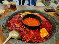 -黄潇洒老火锅(九眼桥宏济巷店)