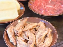 -黄潇洒老火锅(九眼桥宏济巷店)
