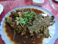 酱焖嘎牙鱼-连池鱼豆味坊(风景区店)