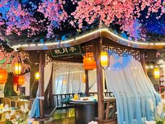 -荷塘秋月·本帮江浙菜(国权路店)