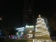 -上海尚嘉中心