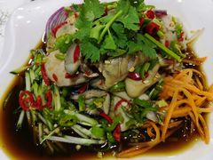 -老东镇啤酒屋海鲜加工·蒸汽海鲜·海鲜烧烤(台东店)