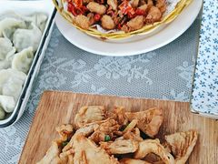 -天天向上素食餐厅(五台山店)