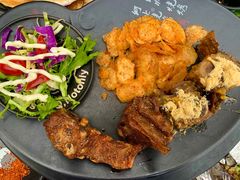 -何师烧烤Pro ·江湖川菜·小龙虾·精酿(太古里旗舰店)