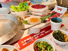 -左庭右院鲜牛肉火锅(金山万达店)