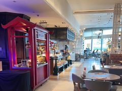 -松咖啡自助餐厅·松北香格里拉