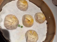 -桂满陇·蟹黄小笼汤包(环球港店)