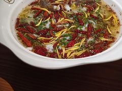 -江渔儿酸菜鱼专门店(明珠广场店)