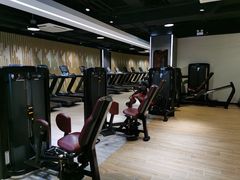 -一兆韦德健身(张杨路店)