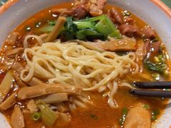 -大食代美食广场(上海中心店)