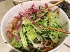 -黑八私房老北京炸酱面