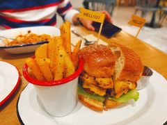 -HELLO 27 意面·沙拉·帕尼尼